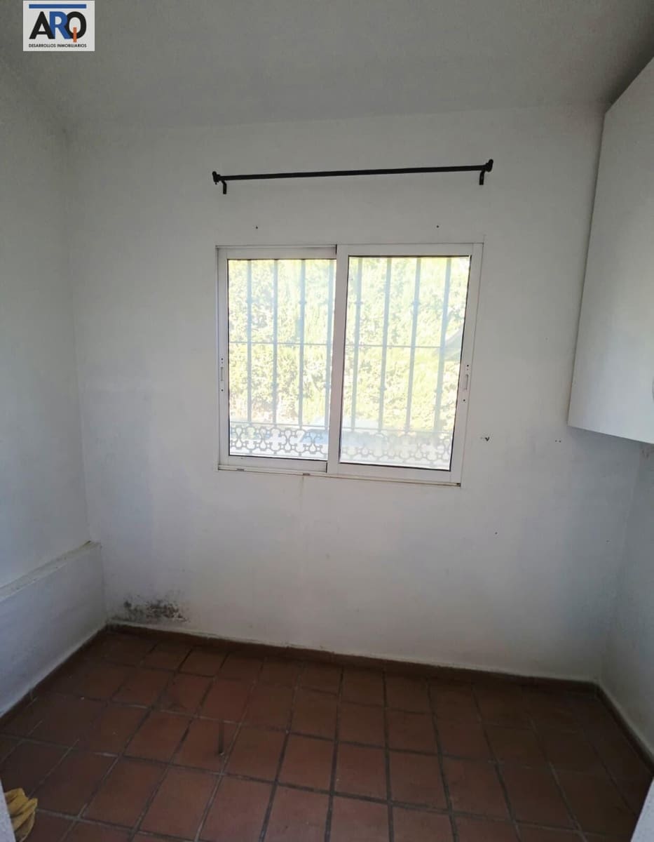 3 bedroom Terraced Villa for rent in Rincon de la Victoria with garage - € 1,700 (Ref: 10011466)