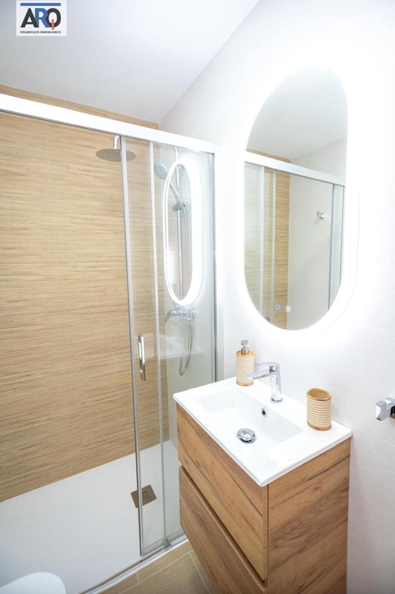 4 bedroom Flat for rent in Ronda - € 1,200 (Ref: 10013338)
