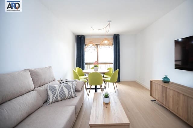 4 quarto Apartamento para arrendar em Ronda - 1 200 € (Ref: 10013338)