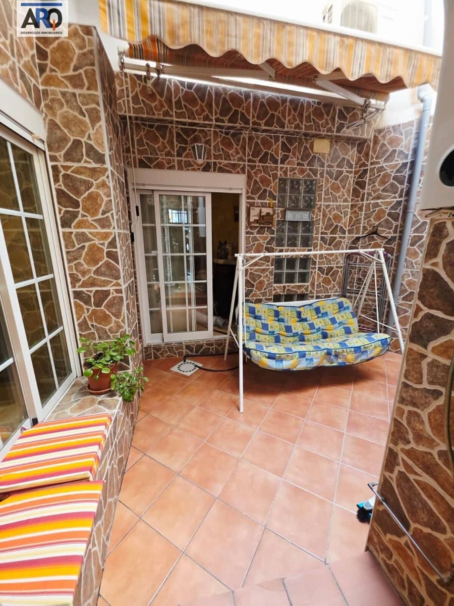 2 slaapkamer Appartement te koop in Malaga stad met garage - € 266.000 (Ref: 10017522)