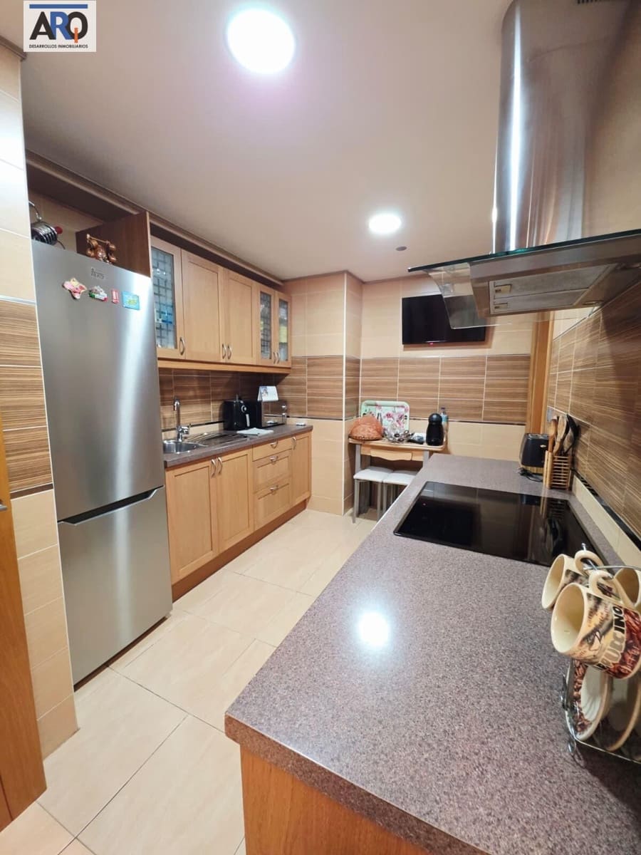 2 slaapkamer Appartement te koop in Malaga stad met garage - € 266.000 (Ref: 10017522)