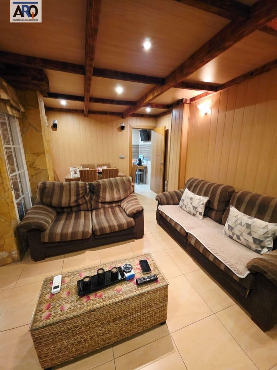 2 slaapkamer Appartement te koop in Malaga stad met garage - € 266.000 (Ref: 10017522)