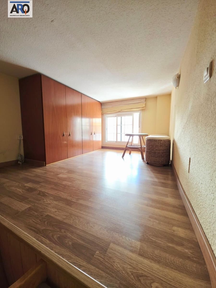 2 slaapkamer Appartement te koop in Malaga stad met garage - € 266.000 (Ref: 10017522)