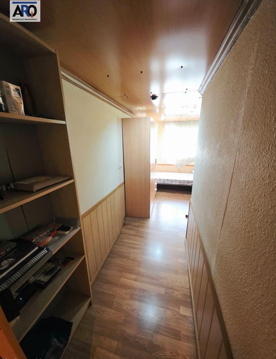 2 slaapkamer Appartement te koop in Malaga stad met garage - € 266.000 (Ref: 10017522)