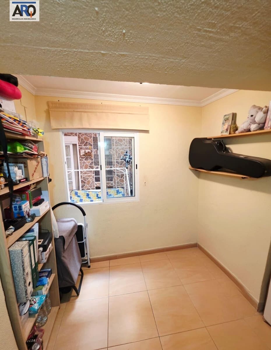 2 slaapkamer Appartement te koop in Malaga stad met garage - € 266.000 (Ref: 10017522)