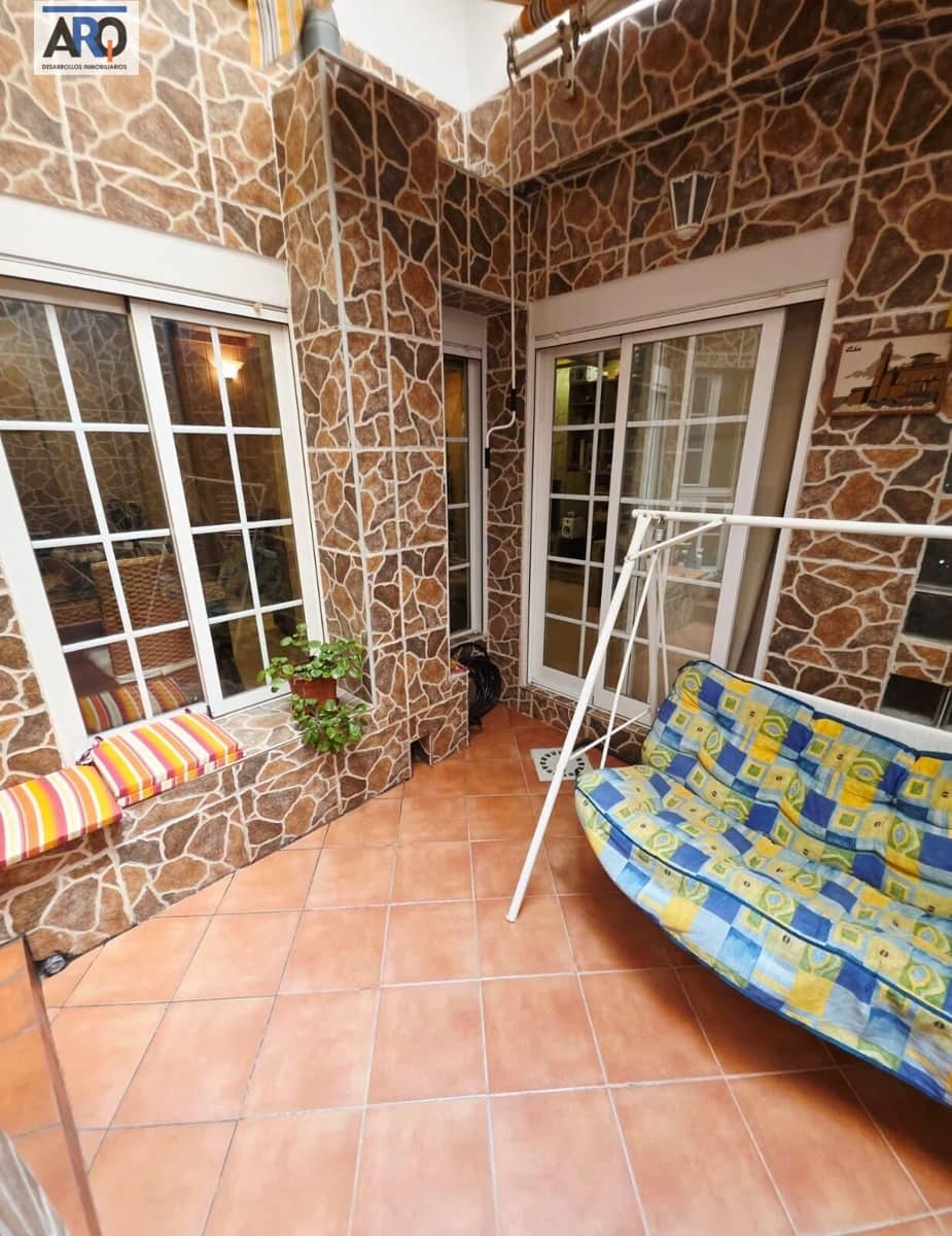 2 slaapkamer Appartement te koop in Malaga stad met garage - € 266.000 (Ref: 10017522)