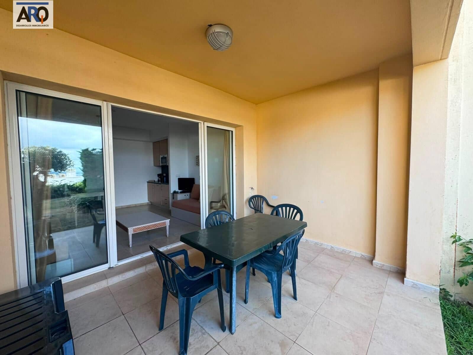 1 bedroom Apartment for sale in Manilva - € 100,000 (Ref: 10033959)