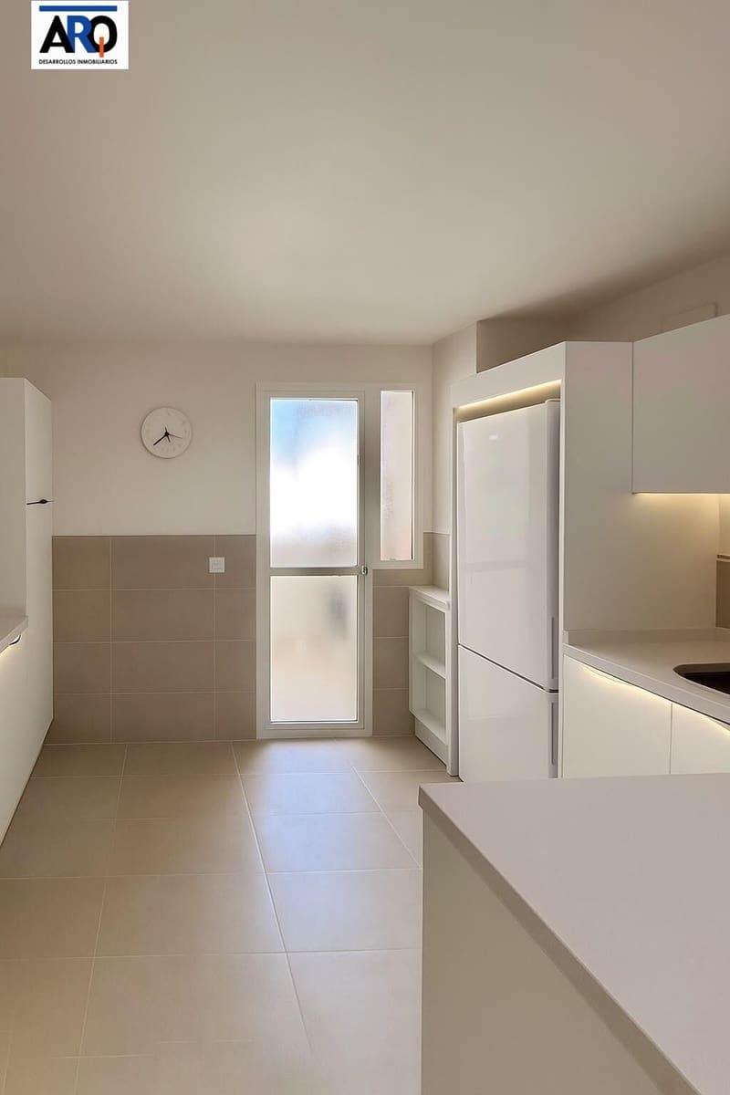 3 soveværelse Penthouse til salg i Malaga by med garage - € 797.000 (Ref: 10035373)