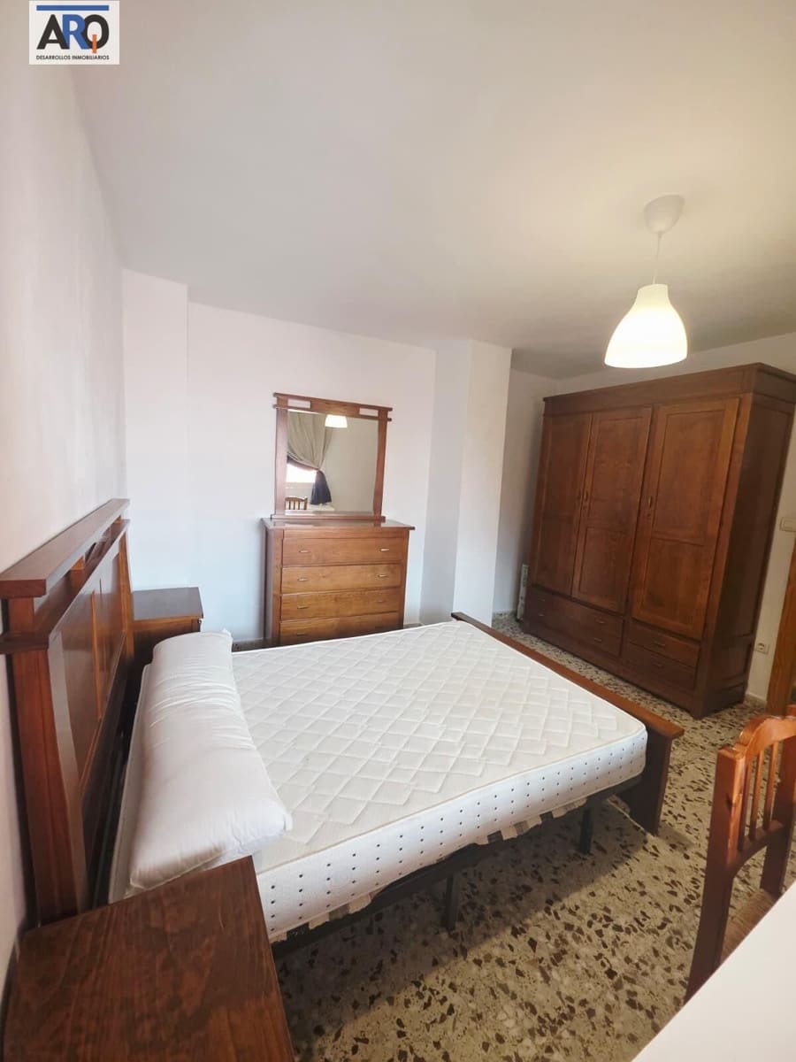 3 camera da letto Appartamento da affittare in Granada citta - 1.050 € (Rif: 10043017)