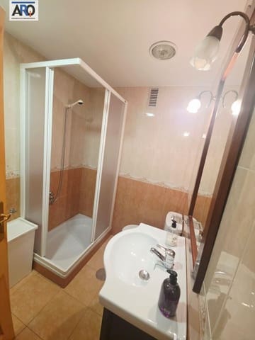 Piso de 3 habitaciones en Granada ciudad en alquiler - 1.050 € (Ref: 10043017)