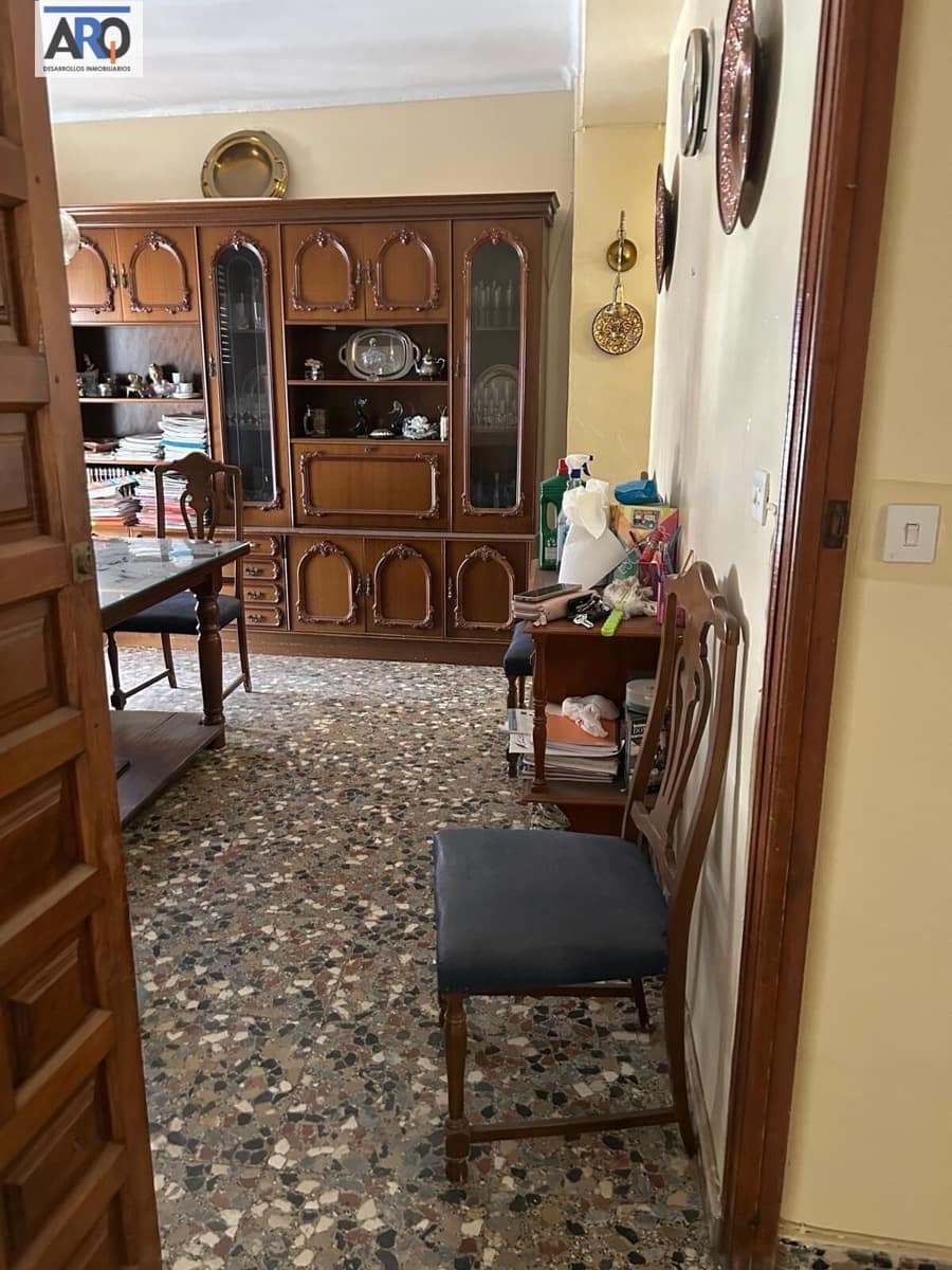 4 bedroom Flat for sale in Alcala del Valle - € 65,000 (Ref: 10047319)