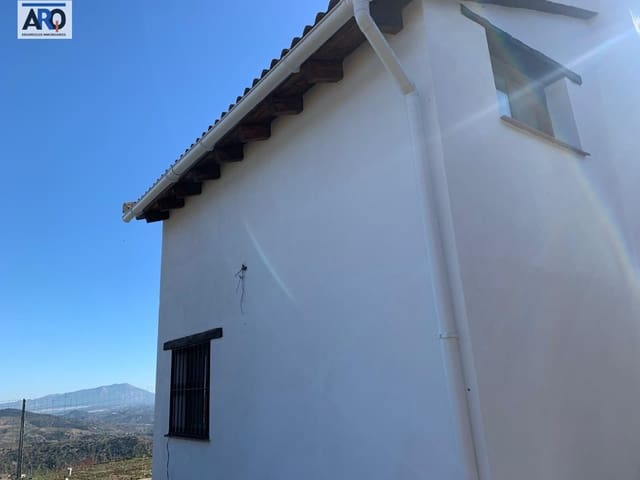3 bedroom Finca/Country House for sale in Yunquera - € 170,000 (Ref: 10049267)