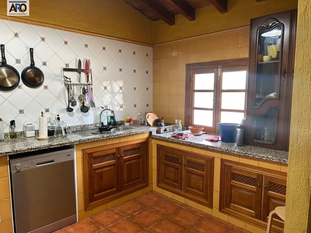Finca/Herregård til salgs i Ronda - € 360 000 (Ref: 10062251)