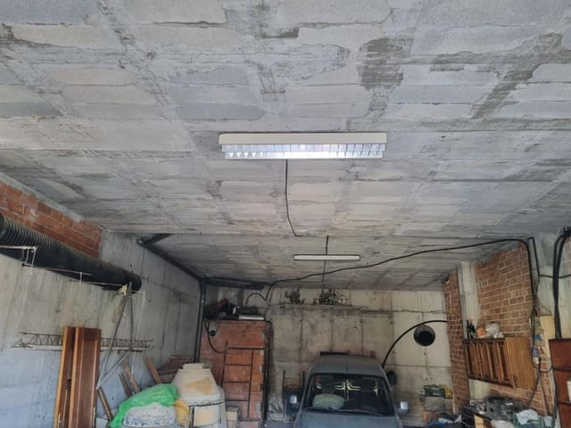 Gewerbe zu verkaufen in Moclinejo - 69.000 € (Ref: 10062252)