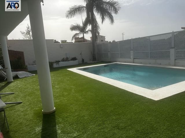Apartamento de 3 habitaciones en Rincón de la Victoria en alquiler con piscina - 1.000 € (Ref: 10067928)