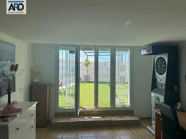 3 sypialnia Apartament do wynajęcia w Rincón de la Victoria z basenem - 1 000 € (Ref: 10067928)