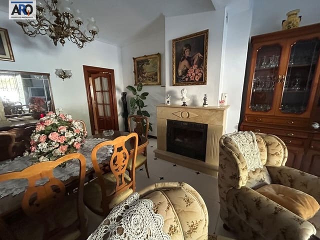 6 sovrum Hus till salu i Alcalá del Valle med garage - 166 500 € (Ref: 10067929)