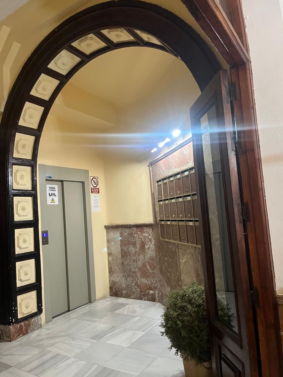 7 soverom Leilighet til salgs i Malaga by - € 1 100 000 (Ref: 10089713)