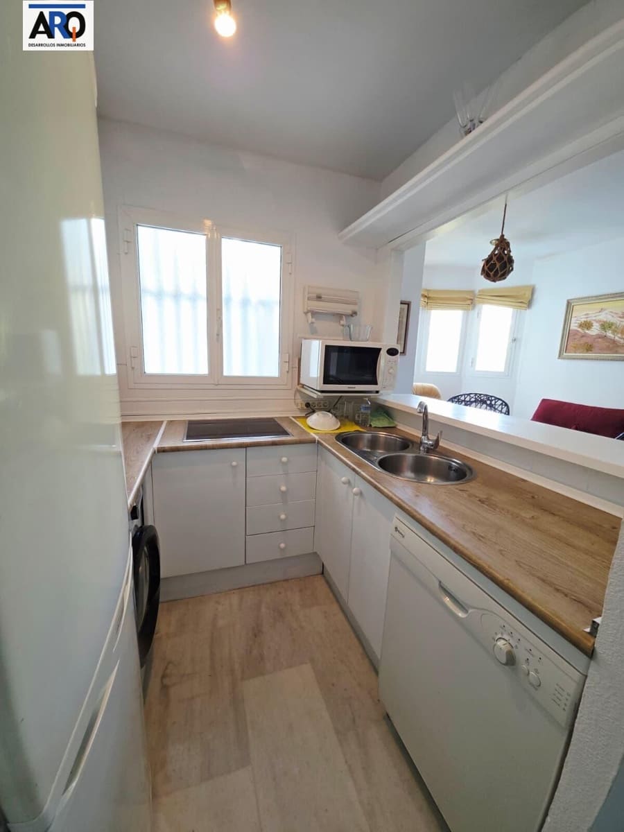 1 soverom Leilighet til salgs i Torrequebrada med svømmebasseng - € 263 000 (Ref: 10120191)