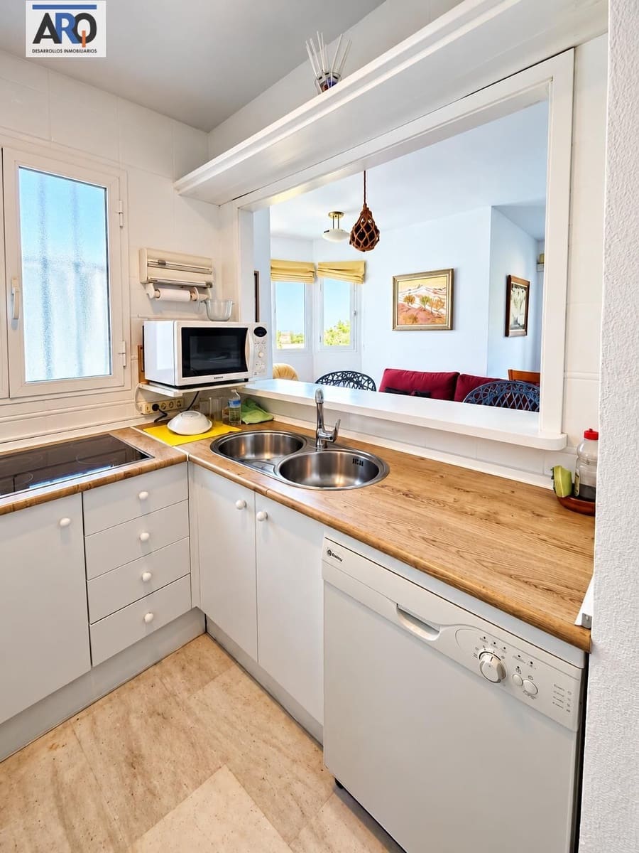 1 soverom Leilighet til salgs i Torrequebrada med svømmebasseng - € 263 000 (Ref: 10120191)