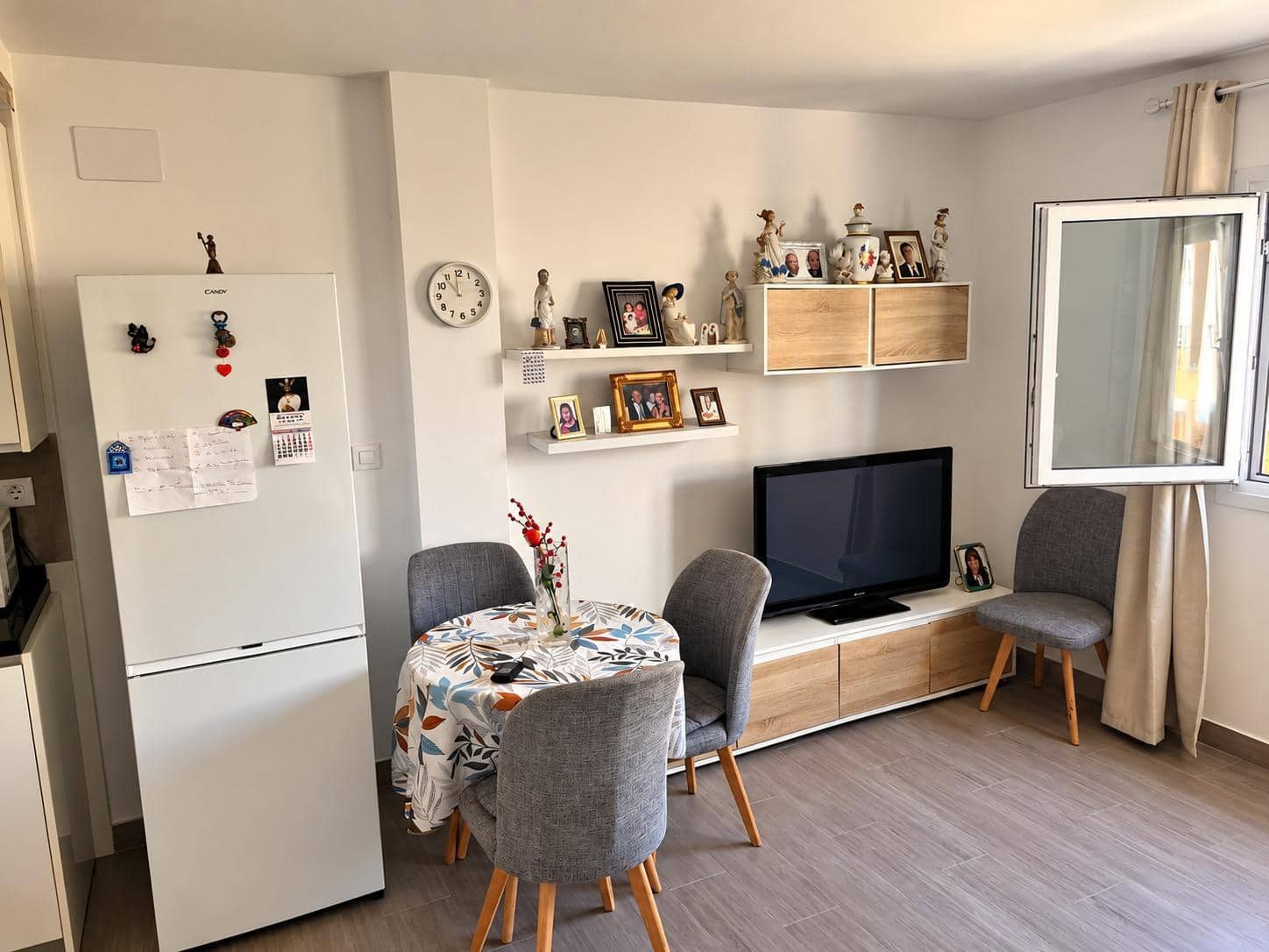 1 slaapkamer Appartement te koop in Torre de Benagalbon met garage - € 265.000 (Ref: 10129472)