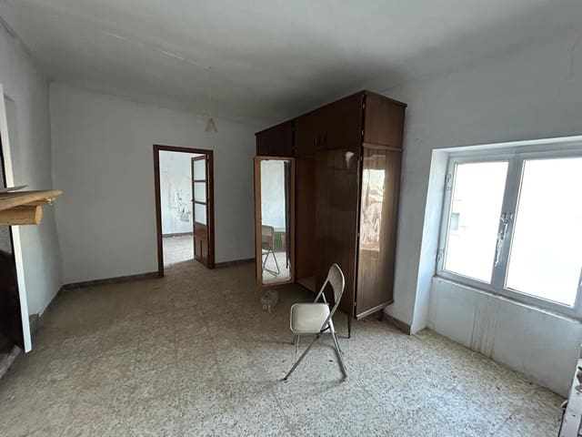 5 quarto Casa em Banda para venda em Teba - 115 000 € (Ref: 10129473)