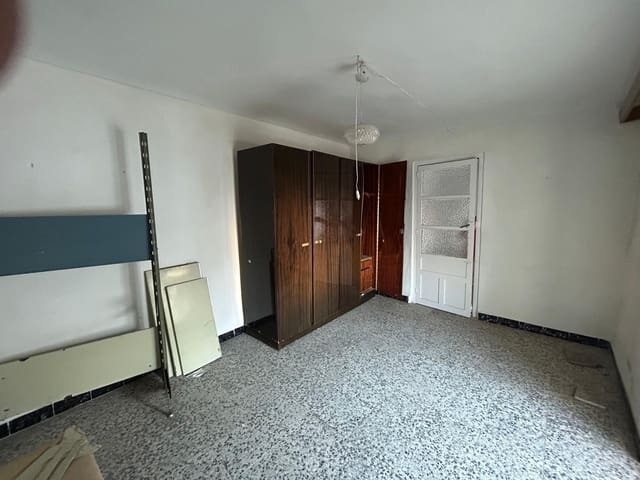 5 quarto Casa em Banda para venda em Teba - 115 000 € (Ref: 10129473)