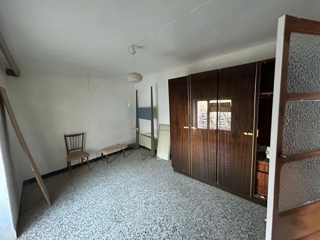 5 quarto Casa em Banda para venda em Teba - 115 000 € (Ref: 10129473)