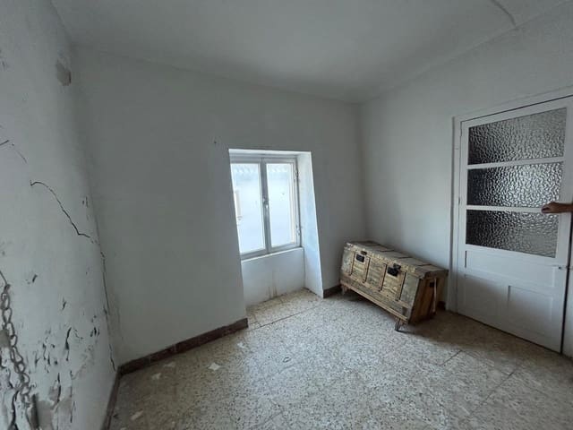 5 quarto Casa em Banda para venda em Teba - 115 000 € (Ref: 10129473)
