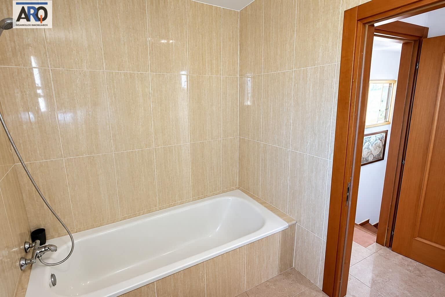 2 soveværelse Penthouse til salg i Manilva med swimmingpool - € 216.300 (Ref: 10157910)