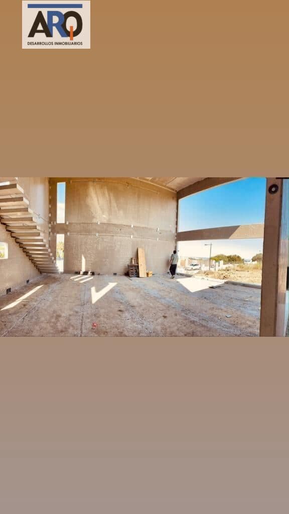 3 makuuhuone Huvila myytävänä paikassa Estepona mukana uima-altaan 
autotalli - 1 200 000 € (Ref: 8687707)