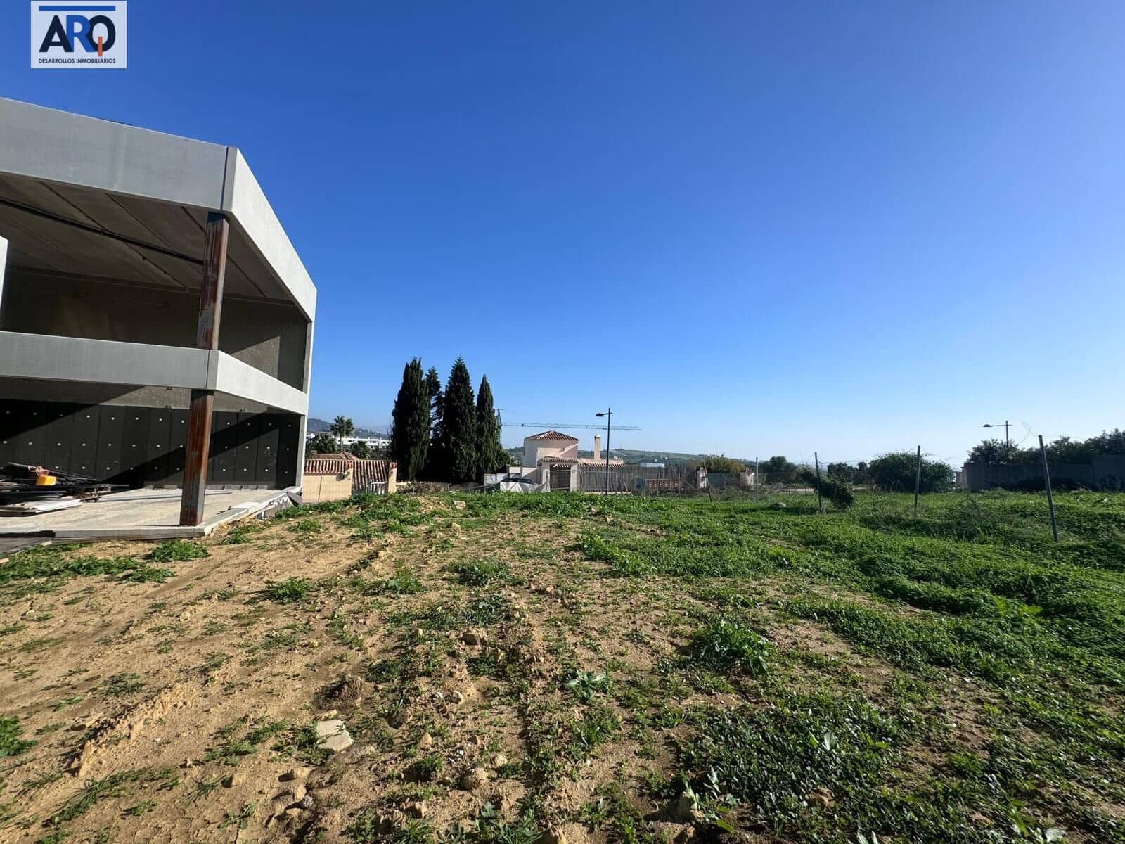 3 makuuhuone Huvila myytävänä paikassa Estepona mukana uima-altaan 
autotalli - 1 200 000 € (Ref: 8687707)