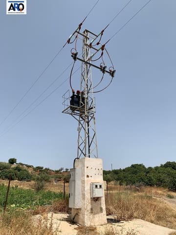 Ubebygd land til salgs i Puerto de la Torre, Málaga by - € 1 150 000 (Ref: 9262515)