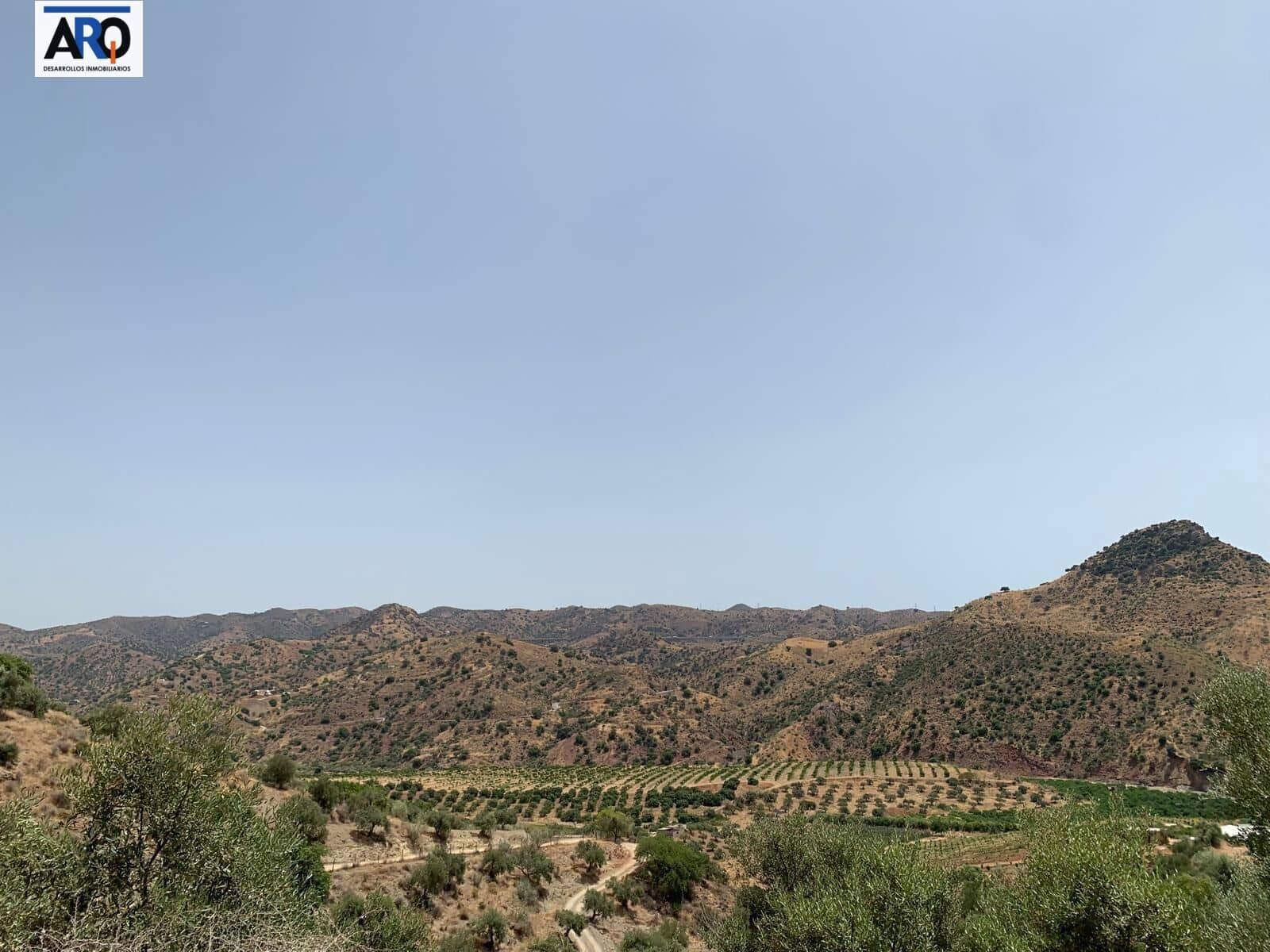 Grunde uden byggetilladelser til salg i Puerto de la Torre - € 1.150.000 (Ref: 9262515)