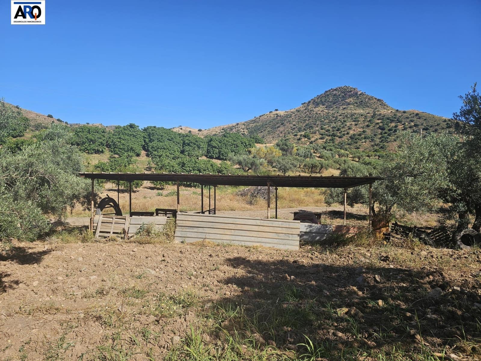 Grunde uden byggetilladelser til salg i Puerto de la Torre - € 1.150.000 (Ref: 9262515)