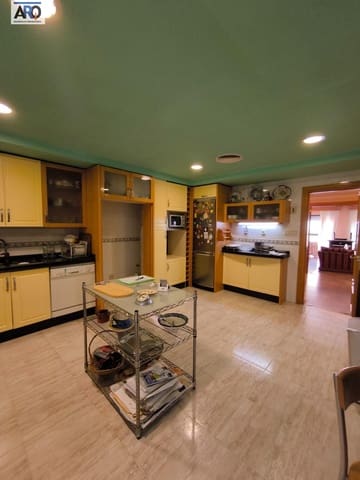 5 makuuhuone Huoneisto myytävänä paikassa Lorca - 547 000 € (Ref: 9276274)