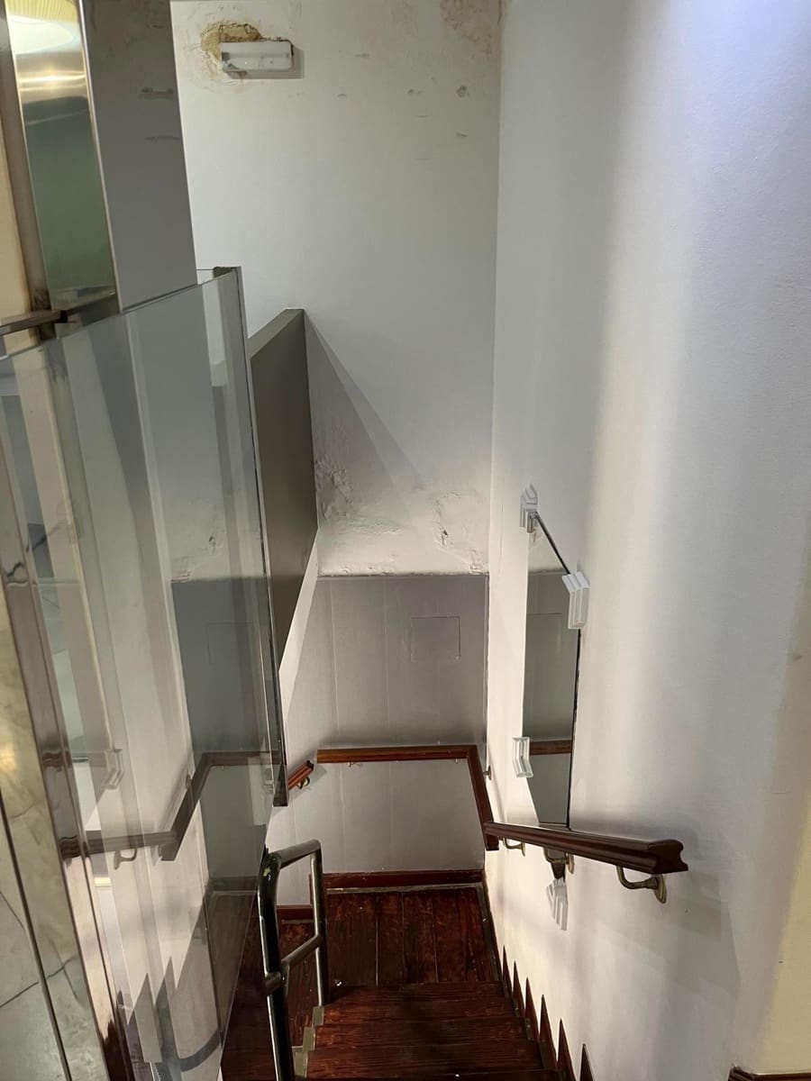 4 soveværelse Kontor til salg i Malaga by - € 550.000 (Ref: 9296812)