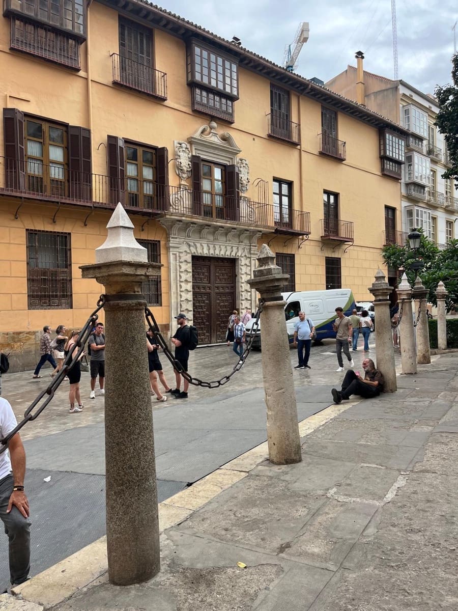 4 soveværelse Kontor til salg i Malaga by - € 550.000 (Ref: 9296812)