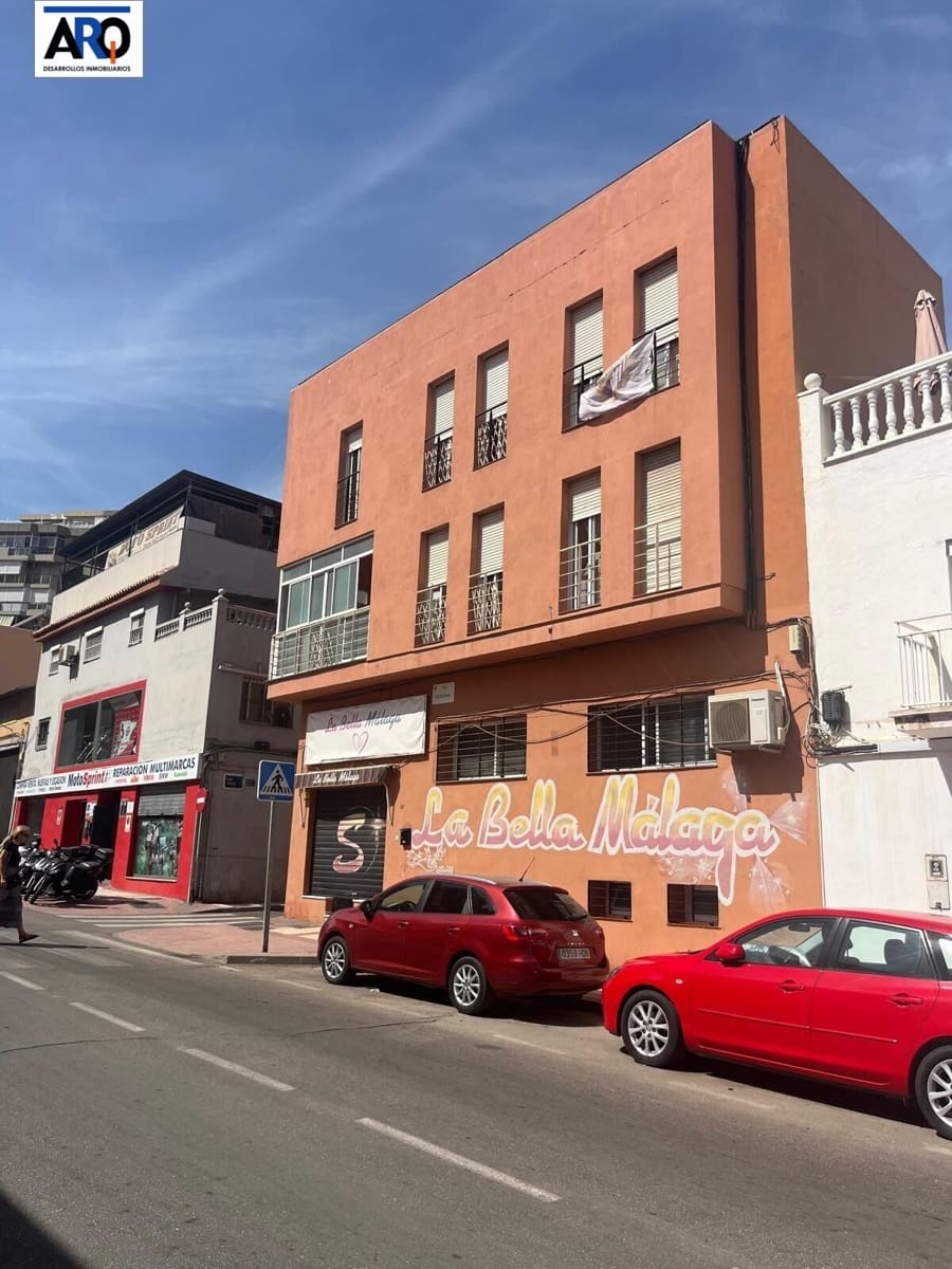 7 soverom Kommersiell til salgs i Malaga by med garasje - € 1 350 000 (Ref: 9301000)