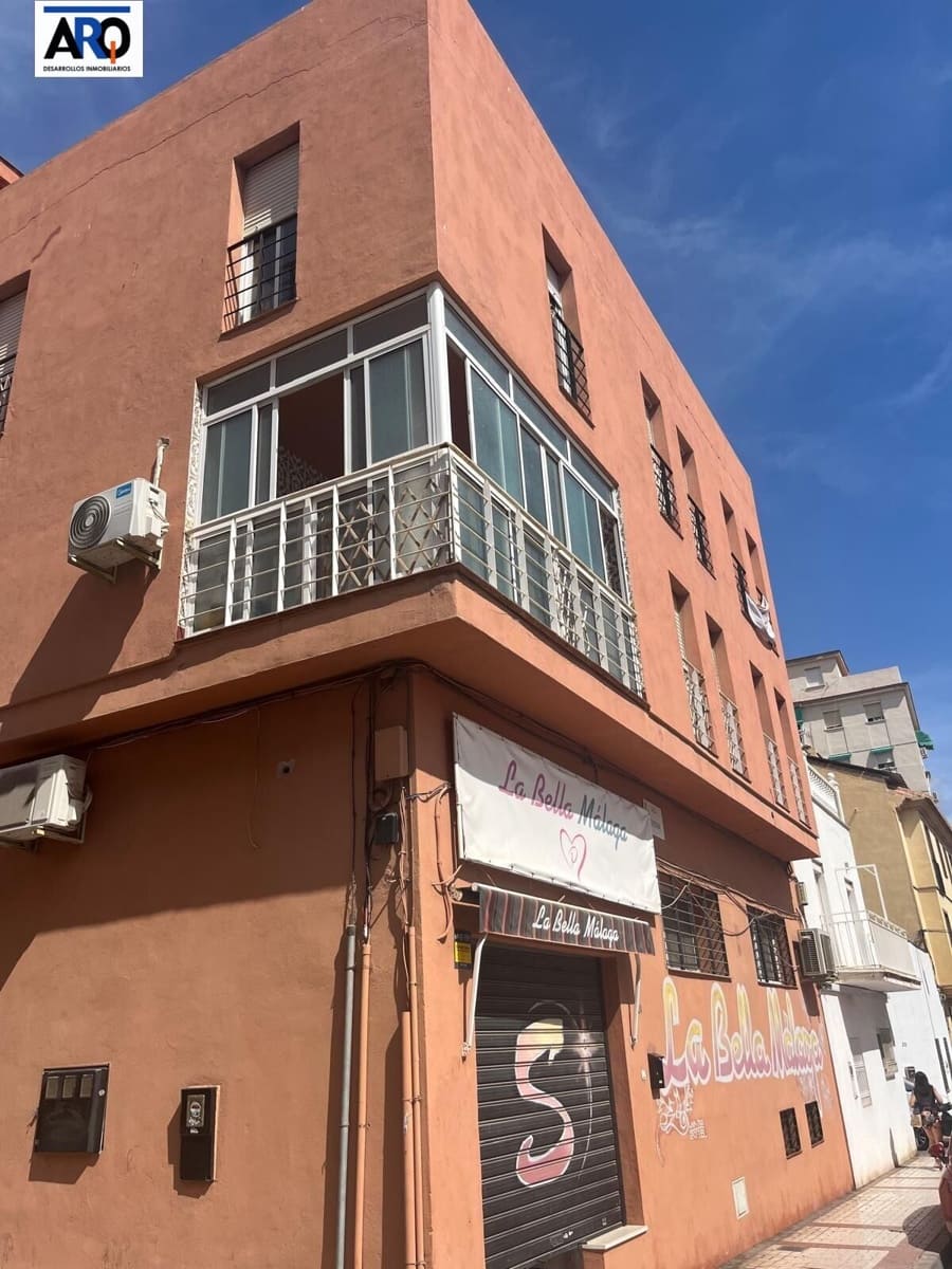 7 soverom Kommersiell til salgs i Malaga by med garasje - € 1 350 000 (Ref: 9301000)