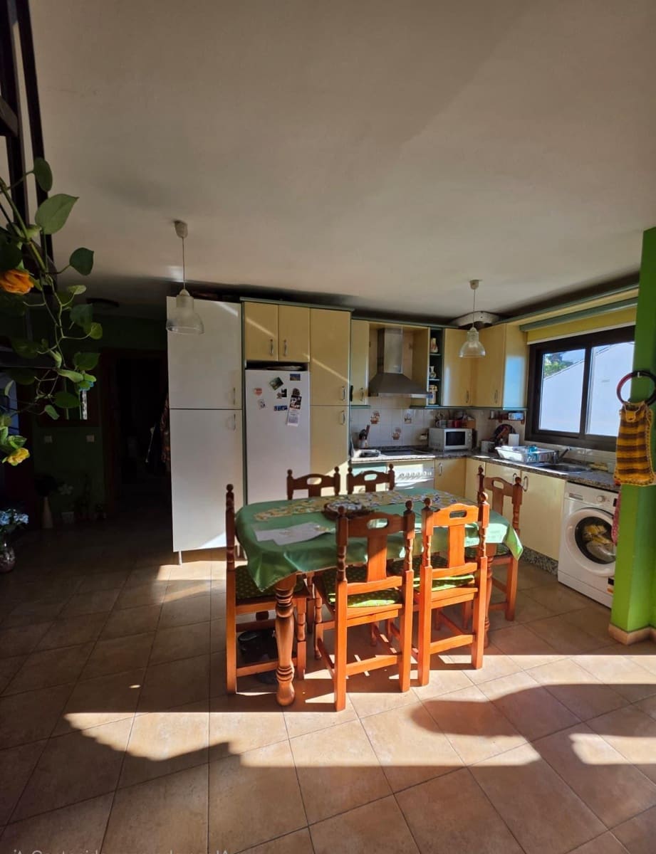 4 chambre Appartement à vendre à Miraflores avec piscine - 500 000 € (Ref: 9347301)