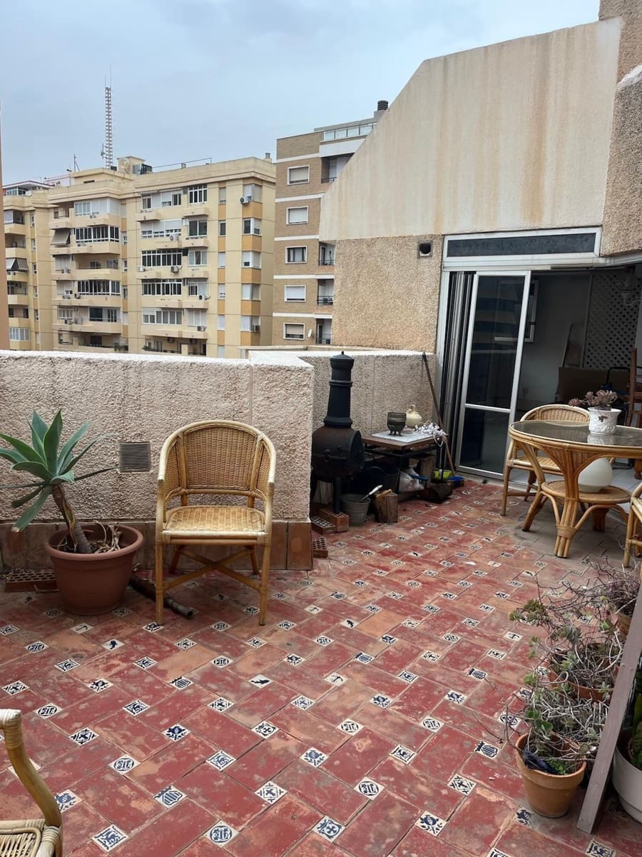 3 sovrum Takvåning till salu i Malaga stad med garage - 1 495 000 € (Ref: 9400870)