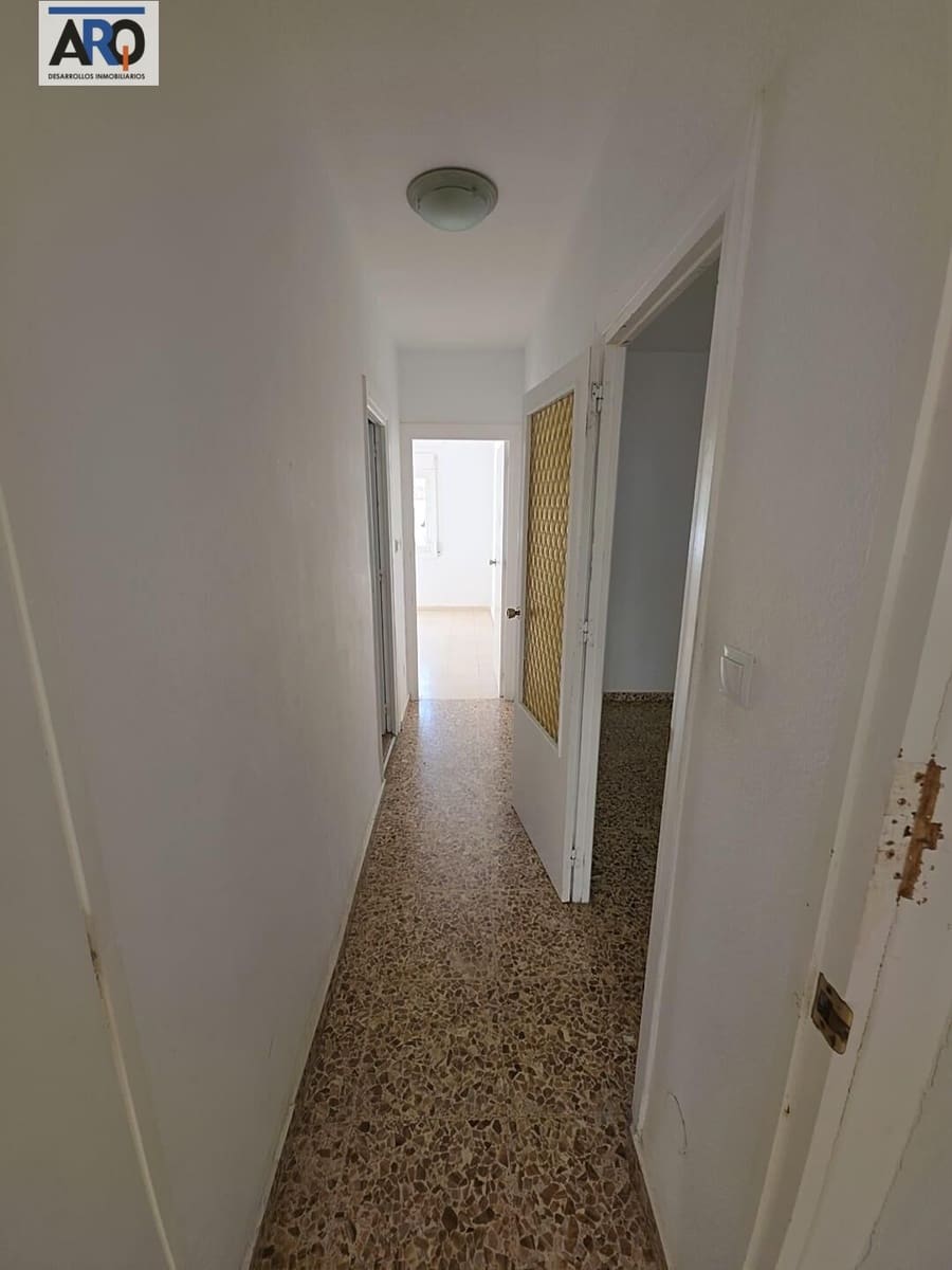Piso de 4 habitaciones en Fuengirola en venta - 320.000 € (Ref: 9450209)