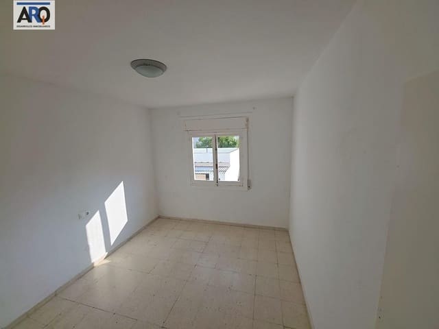 Piso de 4 habitaciones en Fuengirola en venta - 320.000 € (Ref: 9450209)