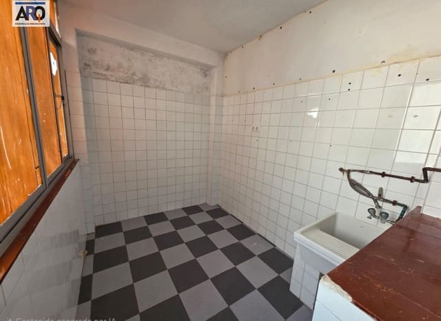 Piso de 4 habitaciones en Fuengirola en venta - 320.000 € (Ref: 9450209)