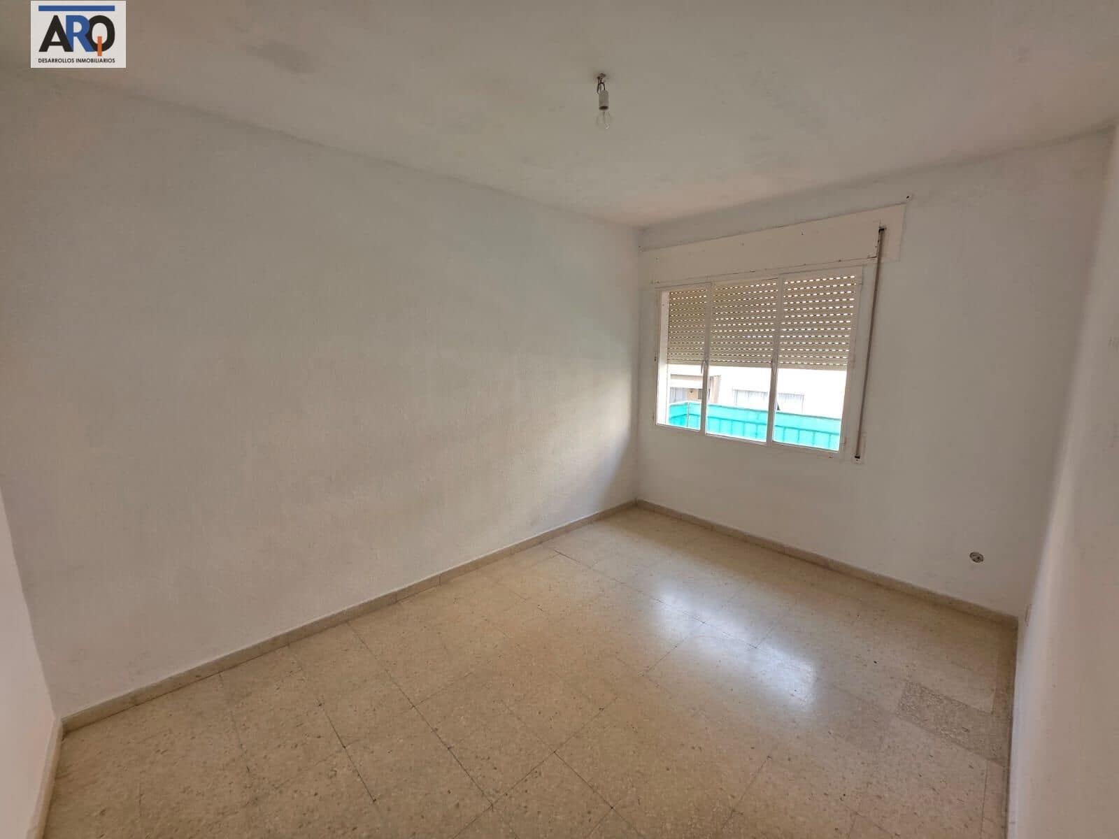 Piso de 4 habitaciones en Fuengirola en venta - 320.000 € (Ref: 9450209)