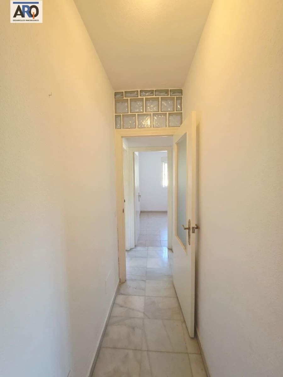 4 chambre Appartement à vendre à Torremolinos avec garage - 325 000 € (Ref: 9974256)