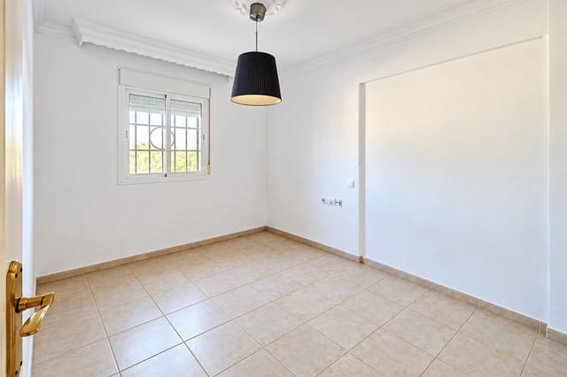 4 camera da letto Appartamento in vendita in Torremolinos con garage - 325.000 € (Rif: 9974256)