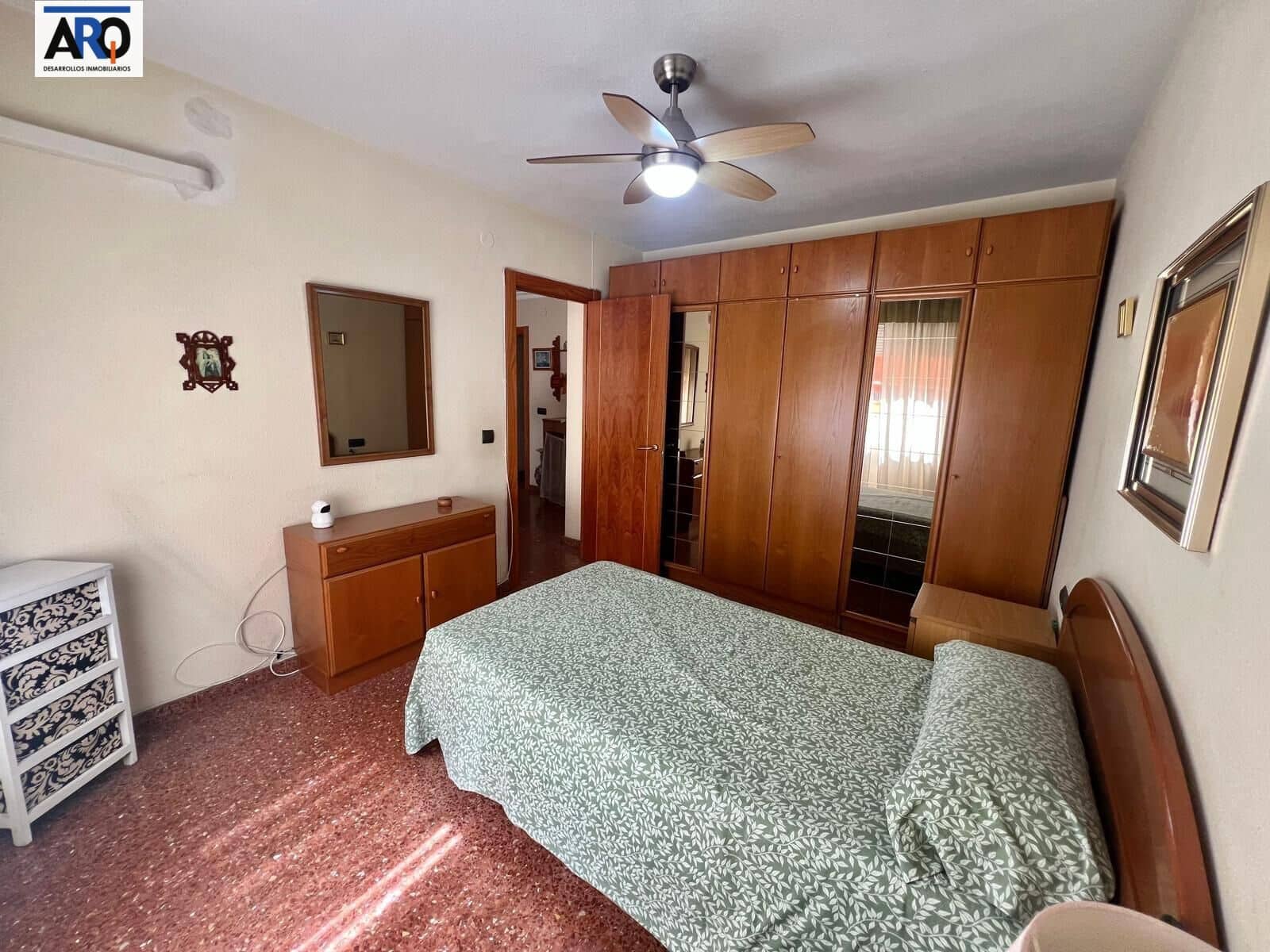 3 sovrum Lägenhet till salu i Malaga stad med garage - 350 000 € (Ref: 9974259)