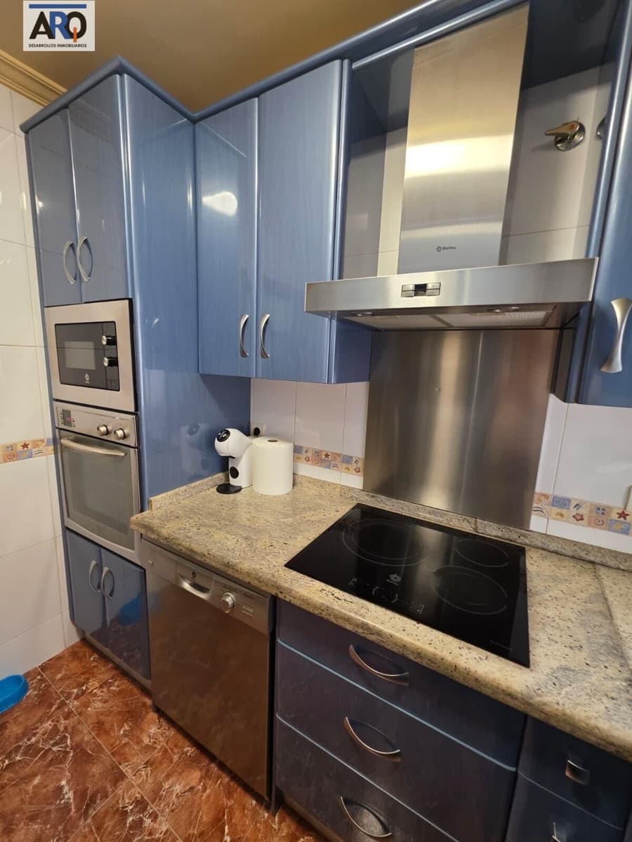 3 soveværelse Lejlighed til salg i Malaga by - € 354.000 (Ref: 9974260)